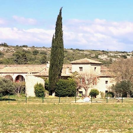 ホテル Moulin Aurelia La Barben エクステリア 写真